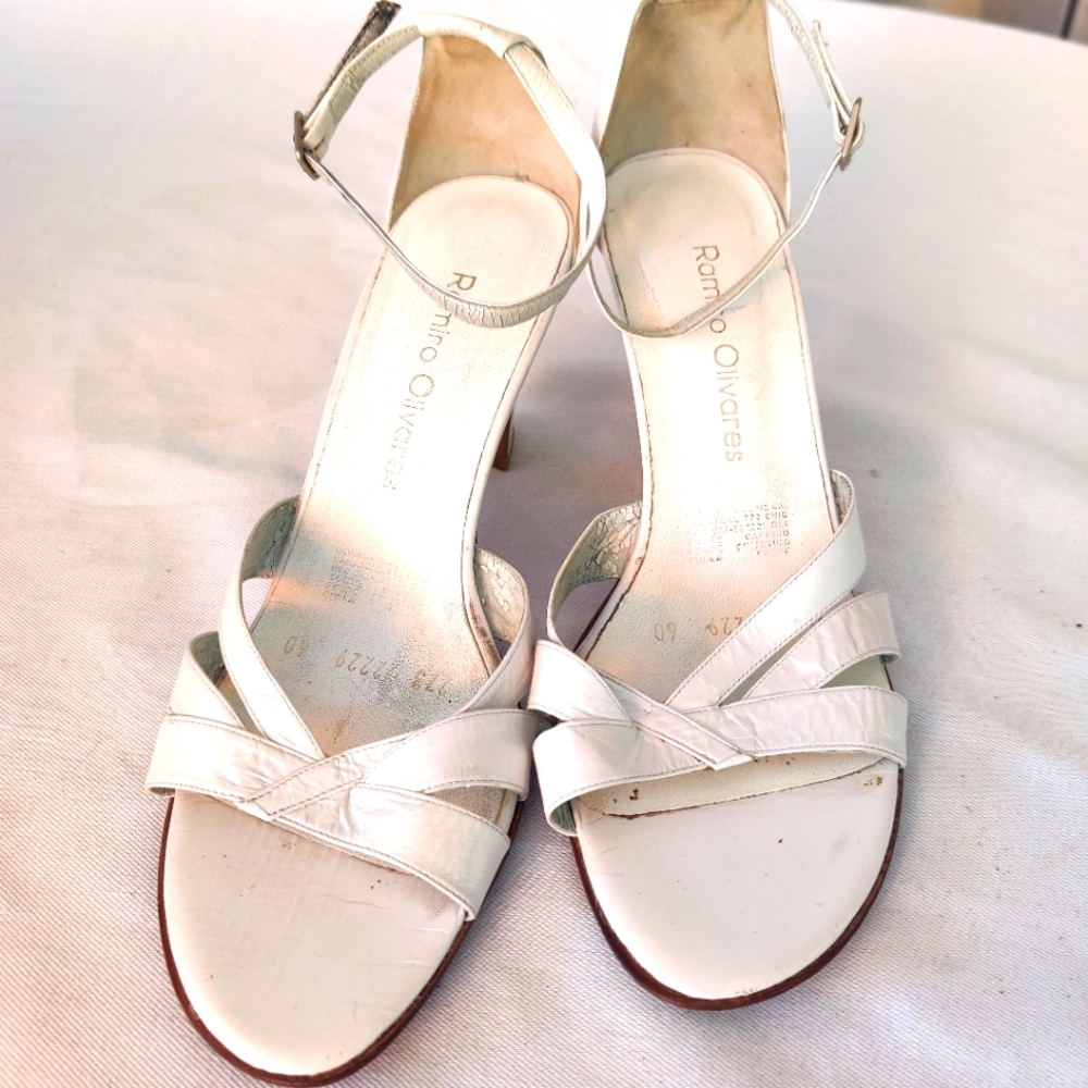 Ramiro Olivares All Leather Sandals 9